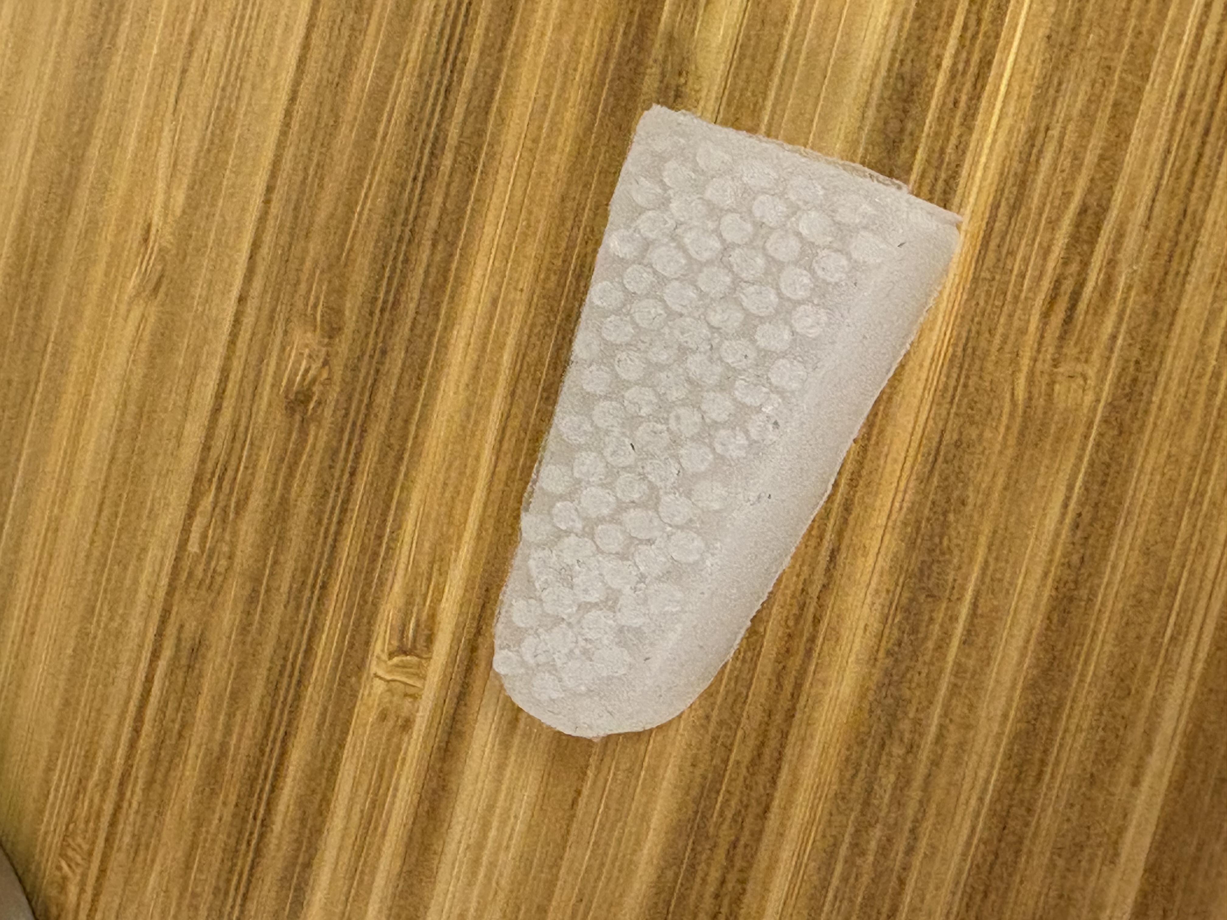 Cast piezoresistive pad — isolated